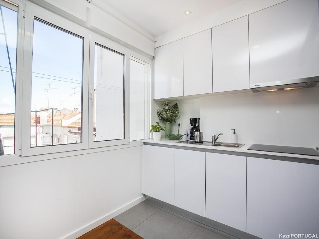 Calado Apartments Lisbon Exterior photo