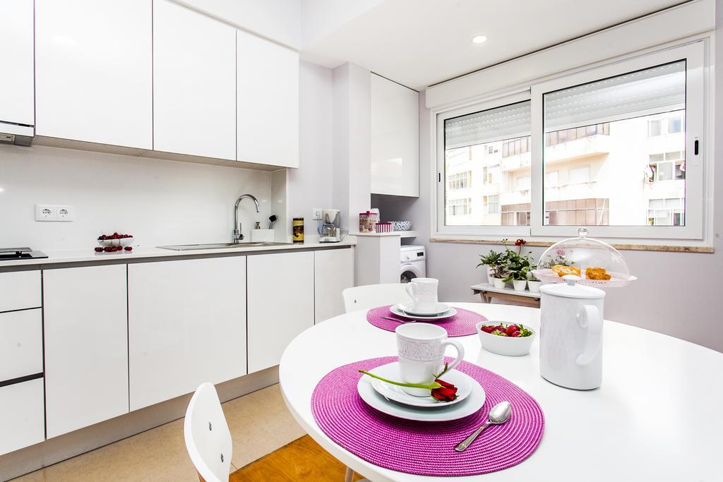 Calado Apartments Lisbon Exterior photo